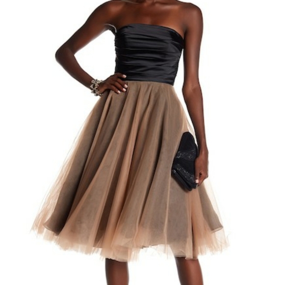 Forever Unique Party Dress - Picture 2 of 12